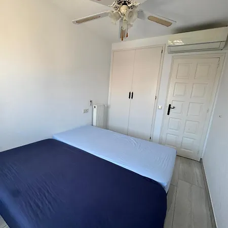 Holiday home Maison Proche Canaux Et *